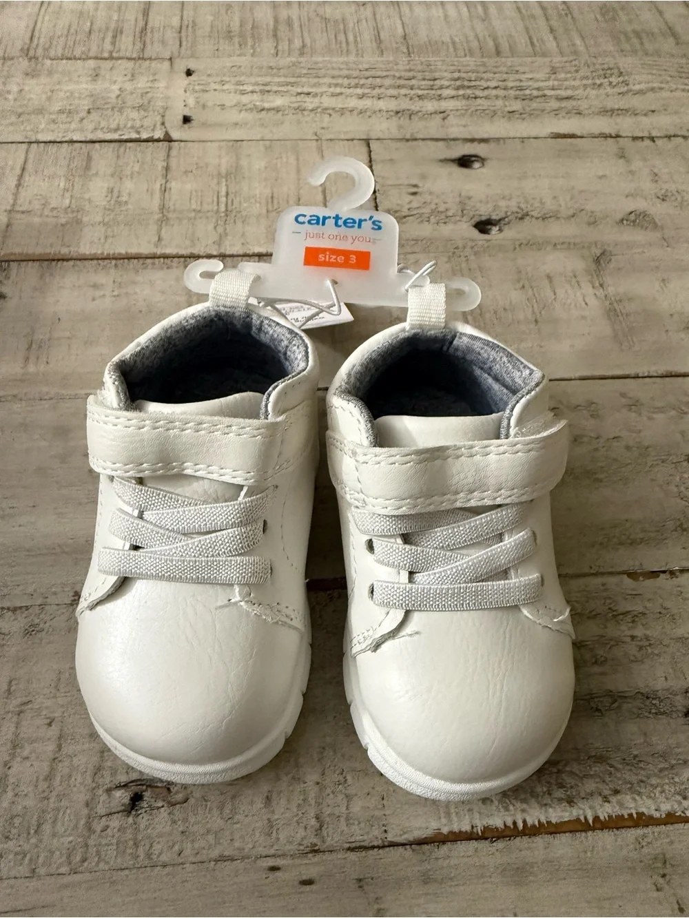 Carter’s Baby boy shoes size 3
